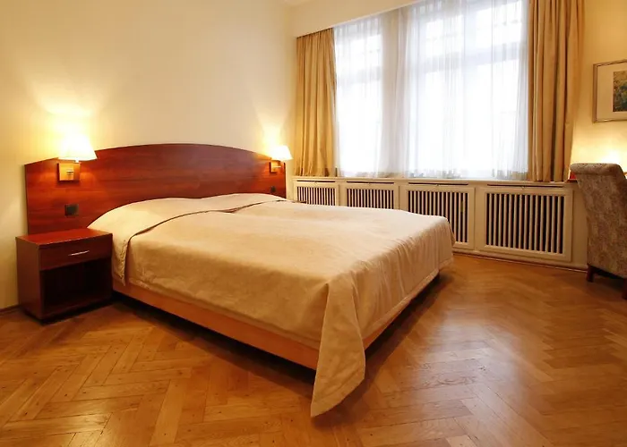 Preuss Im Dammtorpalais